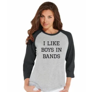 7 ate 9 Apparel Womens Boys In Bands Raglan Tee - Medium