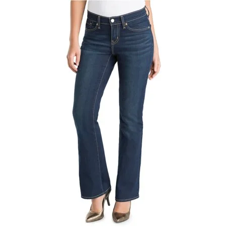 Signature by Levi Strauss & Co. Women's Curvy Boot Cut Jeans