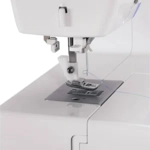 SINGERÂ® Simpleâ„¢ 3232 Sewing Machine with 110 Stitch Applications