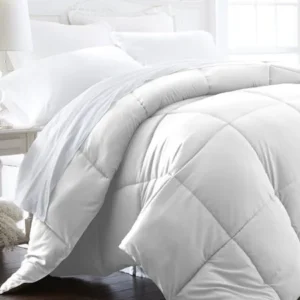 IEnjoy Home Becky Cameron Plush All Season Down Alternative Comforter