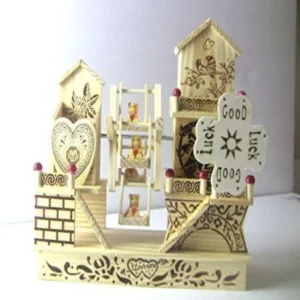 Qualways Wooden toy teddy house for kids or home decor