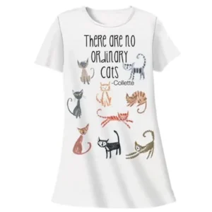 Women's Nightshirt Says There Are No Ordinary Cats - One Size Fits Most Sleepwear